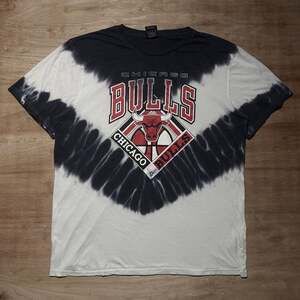 NBA Chicago Bulls Tie-Dye Graphic T-Shirt